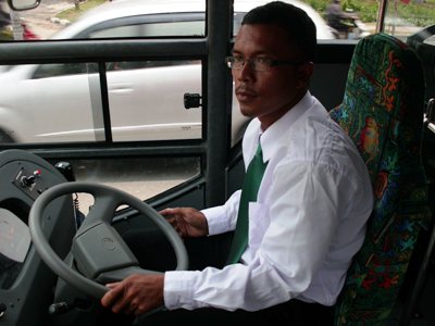 Gaji Pengemudi Transjakarta Naik 2,5 Kali Lipat