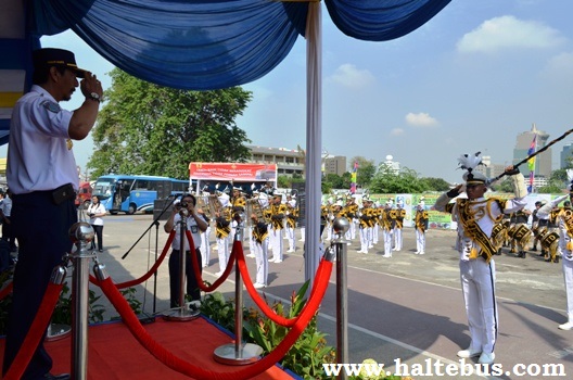 Kerja Baru DAMRI di Usia ke-69