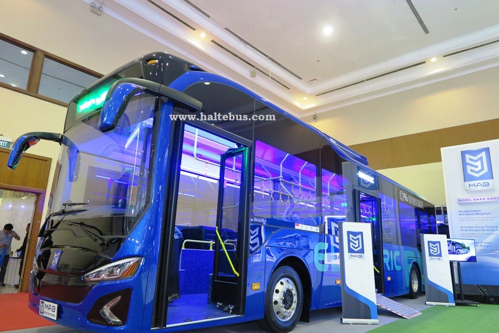 PT. Mobil Anak Bangsa Perkenalkan Prototipe Kedua