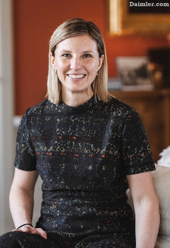Karin R√•dstr√∂m Pindah ke Daimler