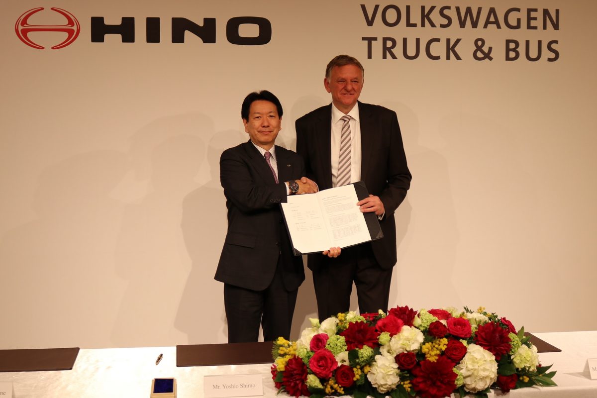 Volkswagen Jalin Kerjasama Startegis Bersama Hino