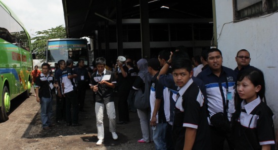 Safari garasi AKAS/M Bayu - haltebus.com