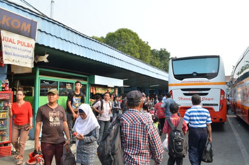 Tren Musim Mudik Lebaran: Bus Baru Bukan Sekedar Promosi