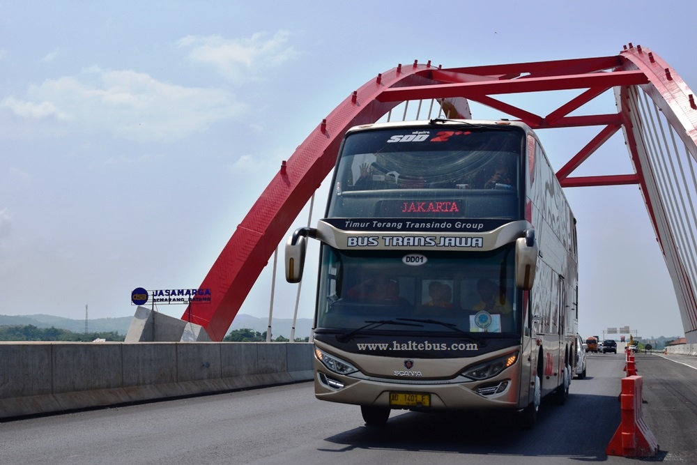 Bus Trans Jawa Meluncur, Tawarkan Pengalaman Baru Bagi Masyarakat