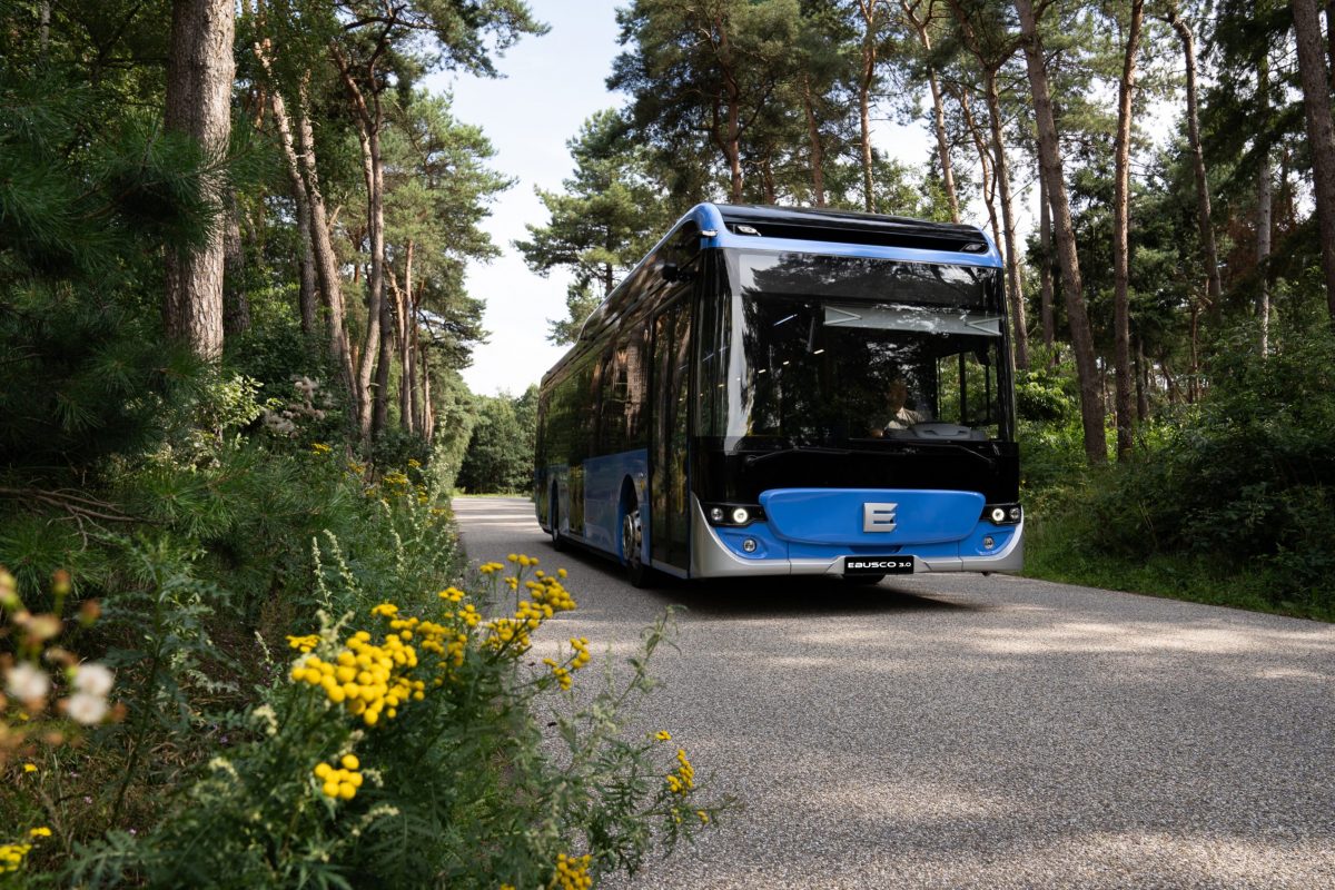 Bus Listrik Komposit Pertama Disetujui Uni Eropa