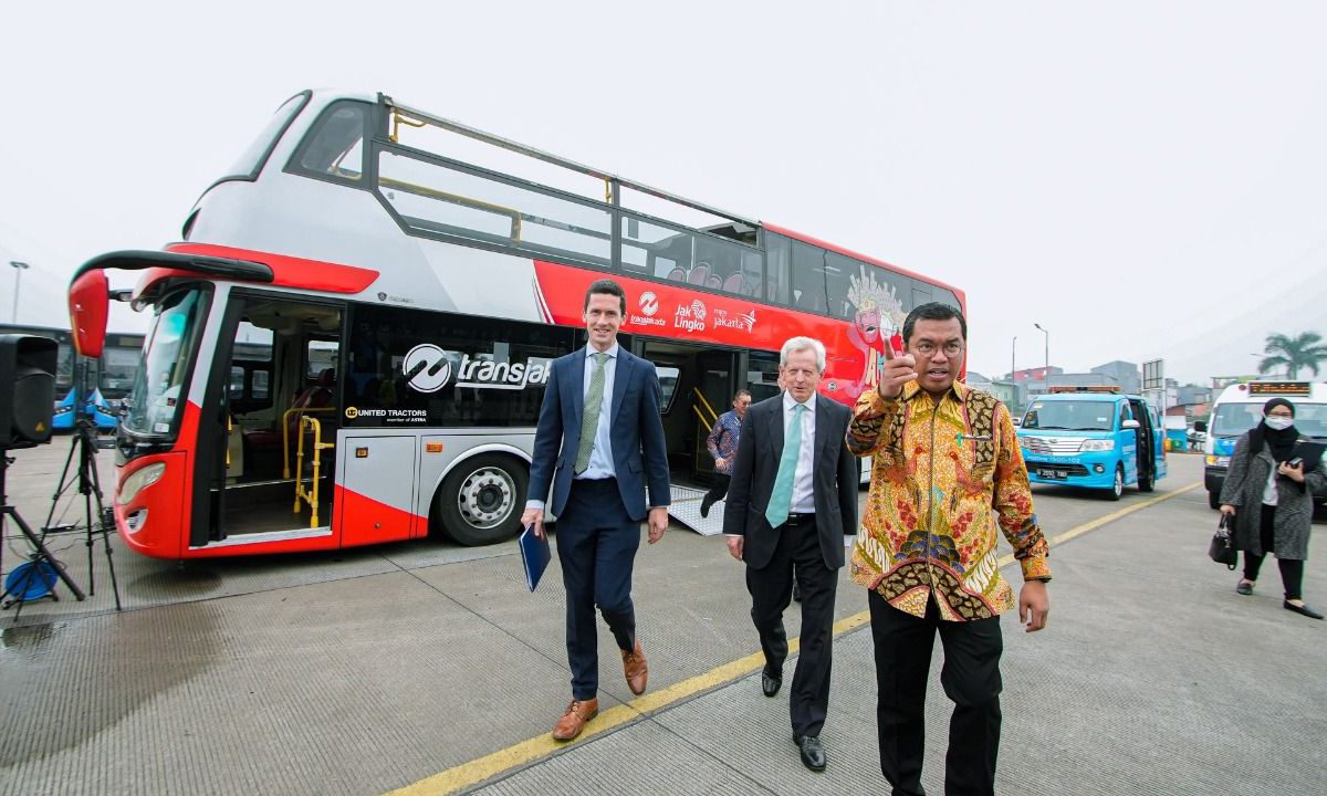 Misi Perdagangan Inggris Kunjungi PT. Transjakarta