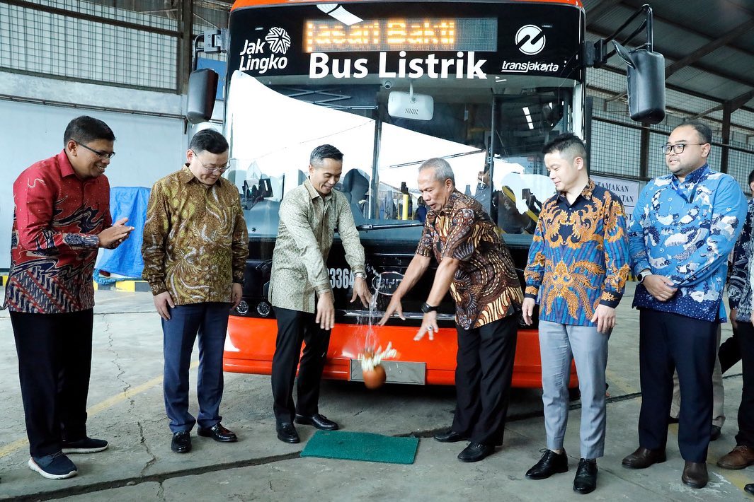 PT. Mayasari Bakti Tambah Lagi 22 Unit Bus Listrik