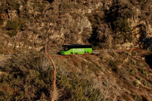 FlixBus Mulai Beroperasi di India