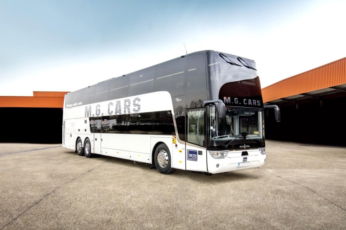 Ini Bus Van Hool Berkapasitas 100 Penumpang Pertama di Belgia