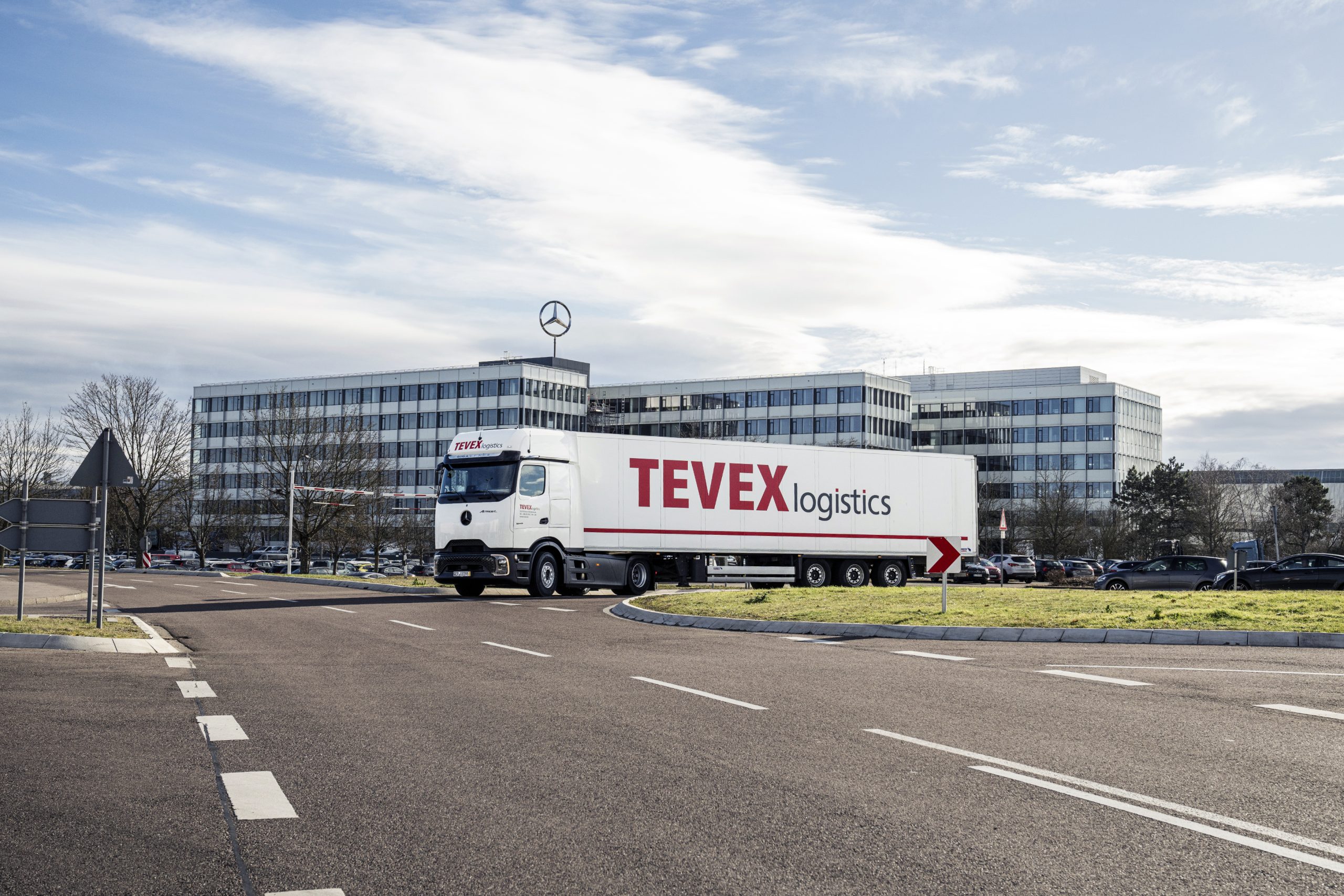 Mercedes-Benz Actros L ProCabin Tevex Logistics.