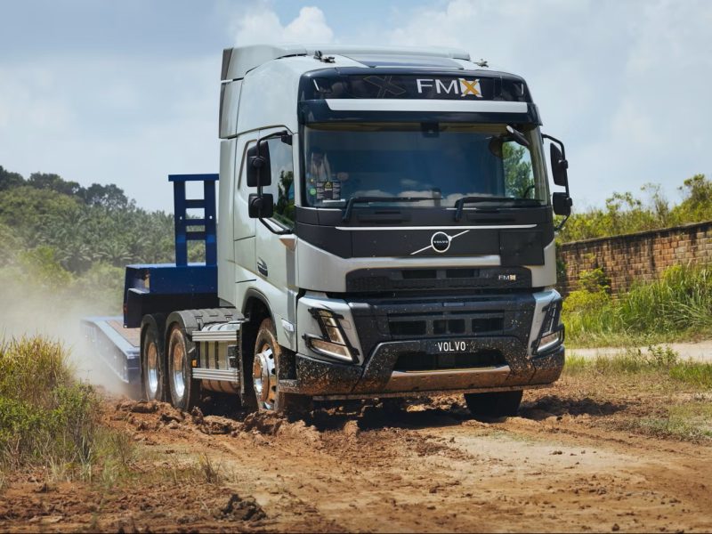 Volvo Trucks Tawarkan Powertrain Fleksibel